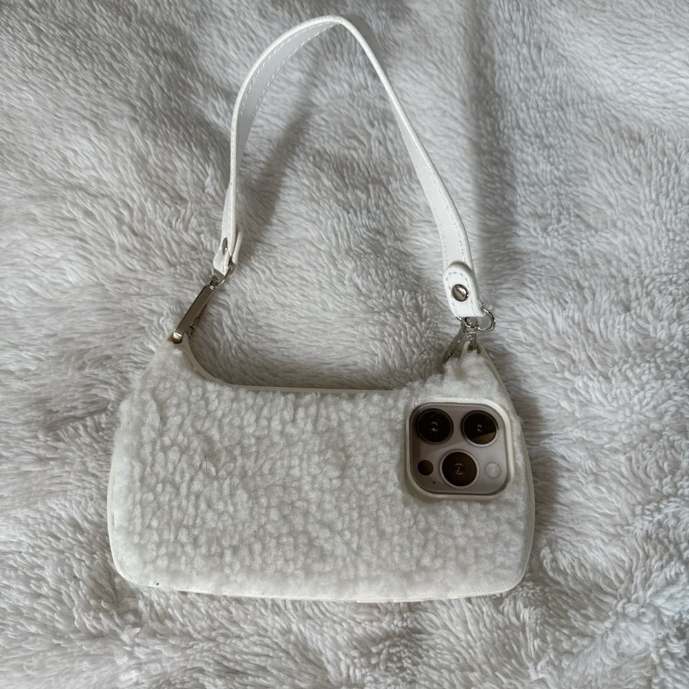 White Faux Fur IPhone Purse Phonecase